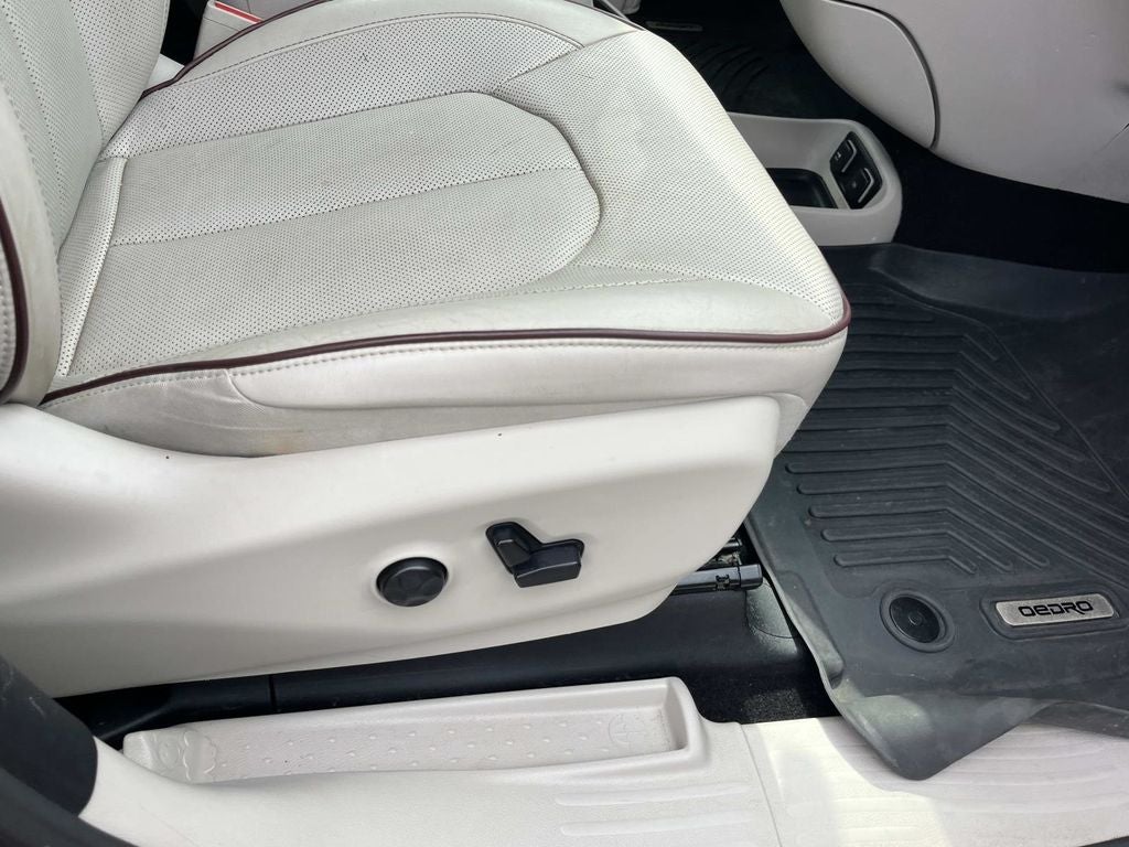 2020 Chrysler Pacifica Limited