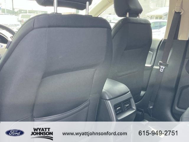 2022 Ford Edge SE