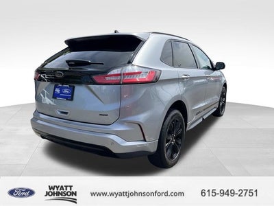 2022 Ford Edge SE