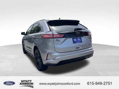 2022 Ford Edge SE