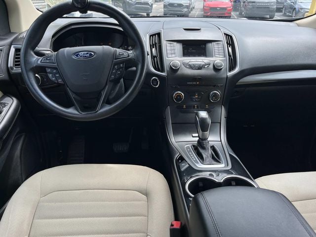 2017 Ford Edge SE