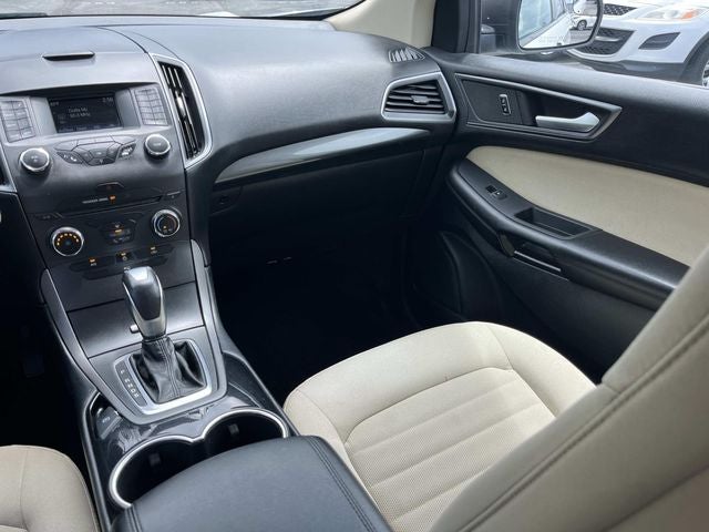 2017 Ford Edge SE