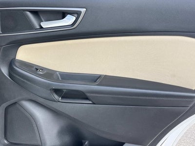 2017 Ford Edge SE