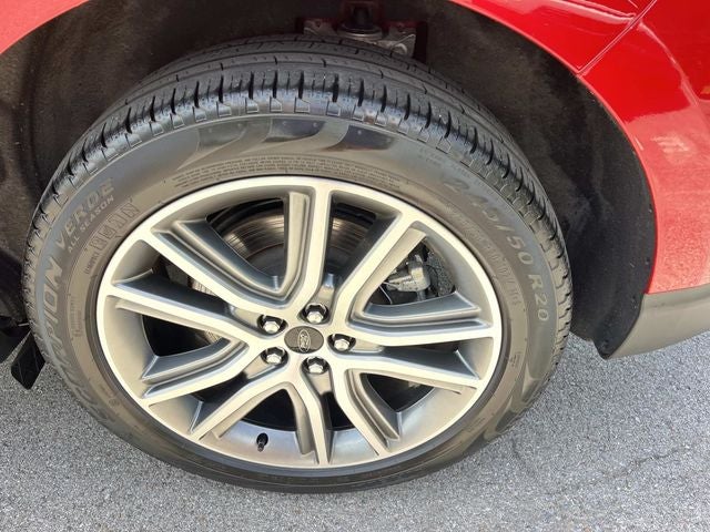 2024 Ford Edge Titanium