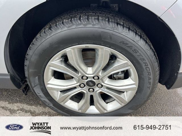 2024 Ford Edge Titanium