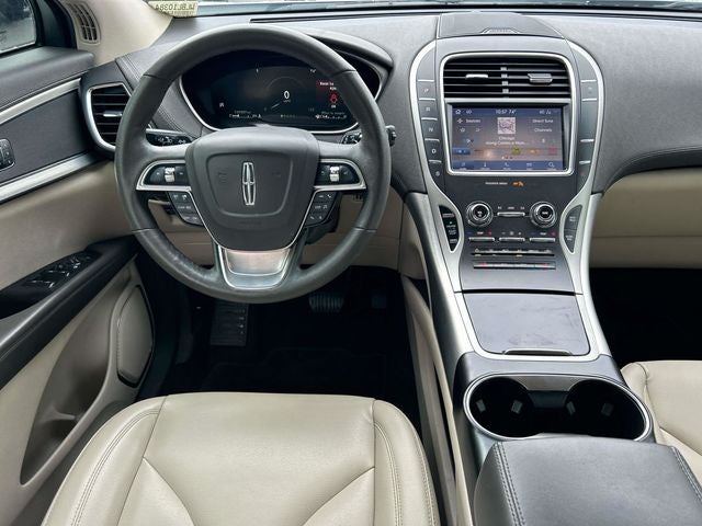 2020 Lincoln Nautilus Standard