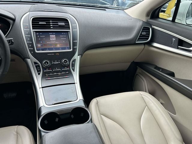 2020 Lincoln Nautilus Standard