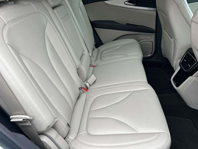 2020 Lincoln Nautilus Standard