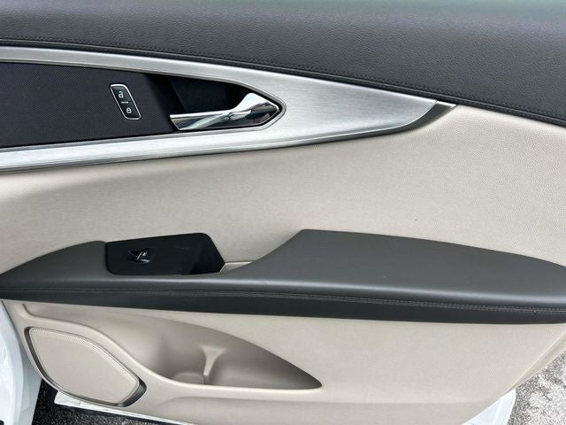 2020 Lincoln Nautilus Standard