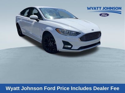 2020 Ford Fusion SE