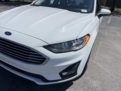 2020 Ford Fusion SE