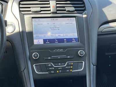 2020 Ford Fusion SE