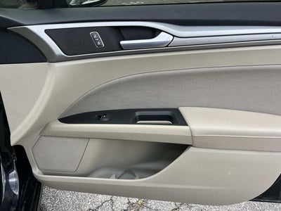 2019 Ford Fusion SE