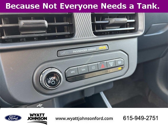 2025 Ford Maverick XL