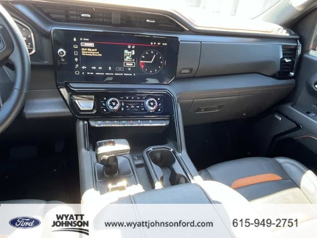 2024 GMC Sierra 1500 AT4