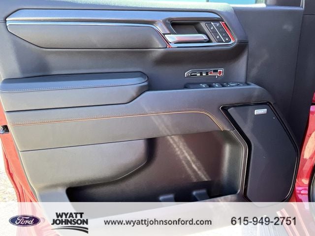 2024 GMC Sierra 1500 AT4