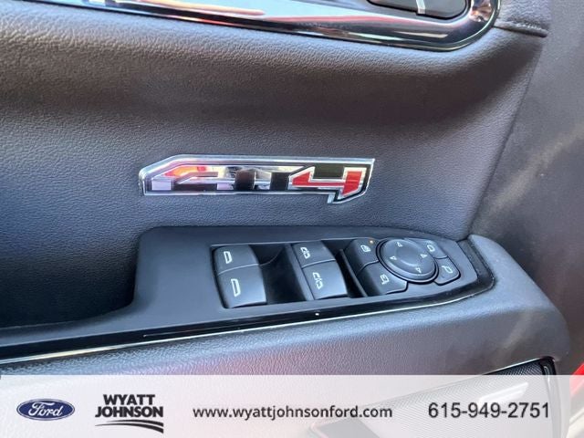 2024 GMC Sierra 1500 AT4