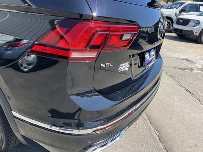 2022 Volkswagen Tiguan 2.0T SEL R-Line
