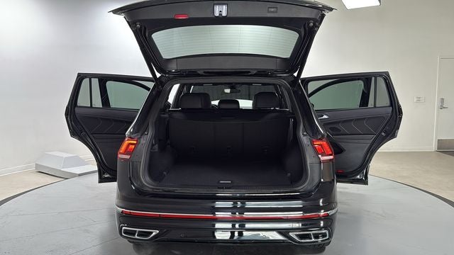 2022 Volkswagen Tiguan 2.0T SEL R-Line