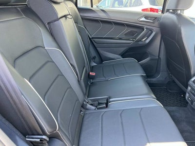 2022 Volkswagen Tiguan 2.0T SEL R-Line