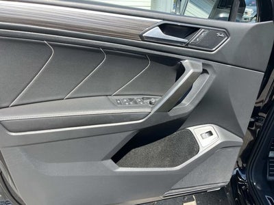 2022 Volkswagen Tiguan 2.0T SEL R-Line