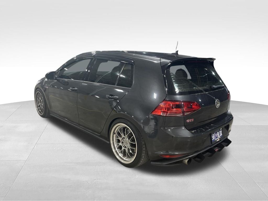 2017 Volkswagen Golf GTI Sport