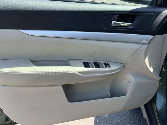 2011 Subaru Outback 2.5i Premium