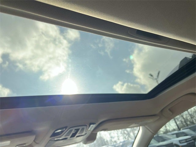 2022 Subaru Outback Touring XT