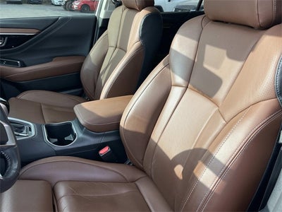 2022 Subaru Outback Touring XT