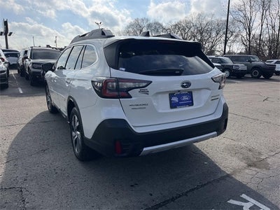 2022 Subaru Outback Touring XT