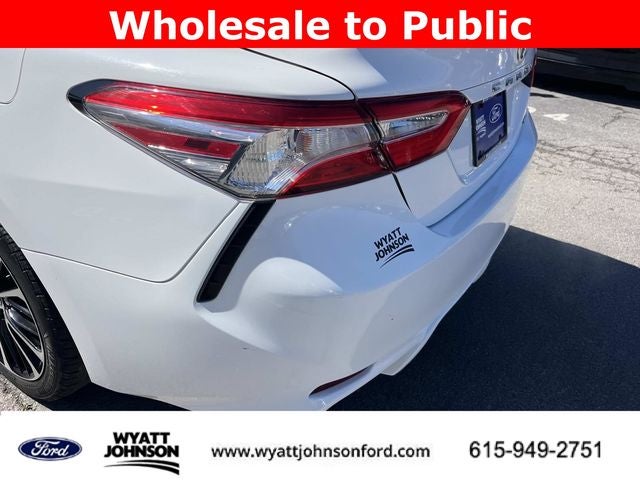 2020 Toyota Camry SE