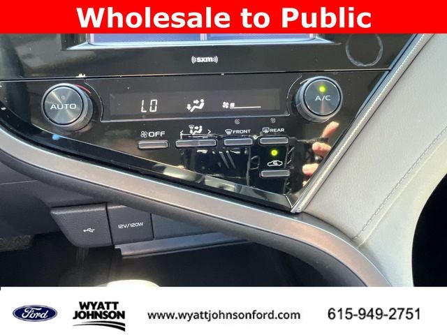 2020 Toyota Camry SE