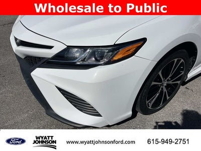 2020 Toyota Camry SE