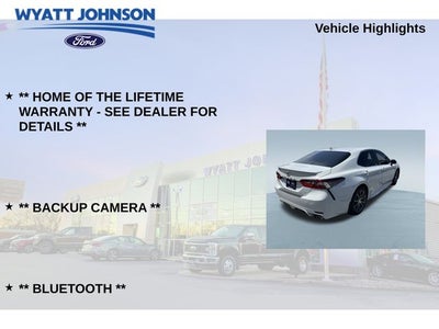 2023 Toyota Camry SE
