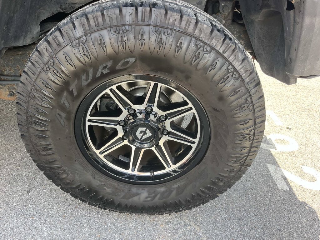 2004 Hummer H2 Base