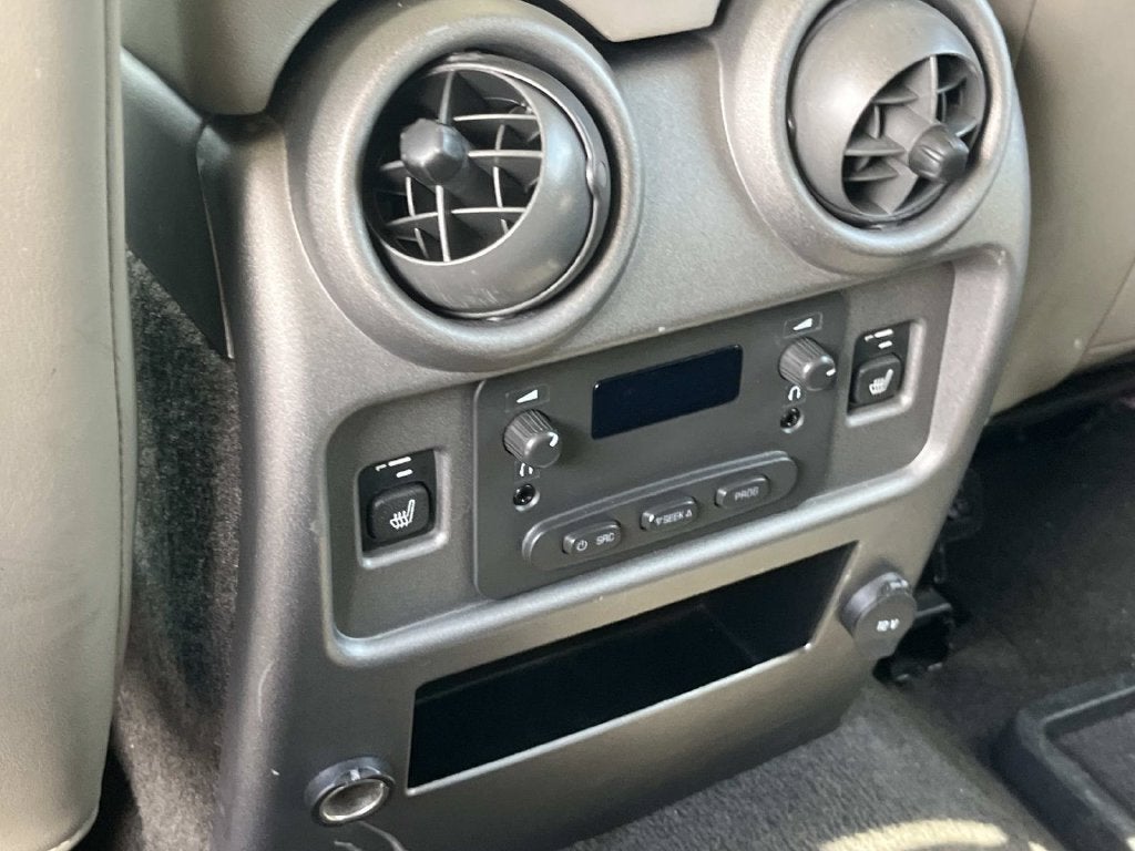 2004 Hummer H2 Base