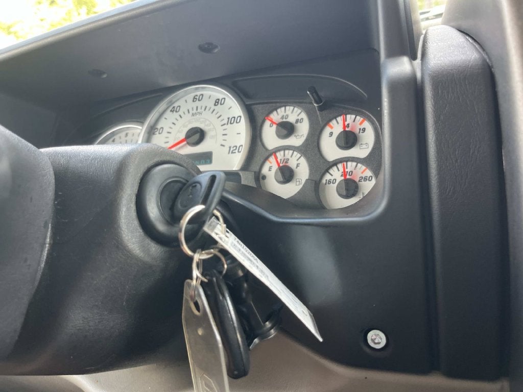 2004 Hummer H2 Base