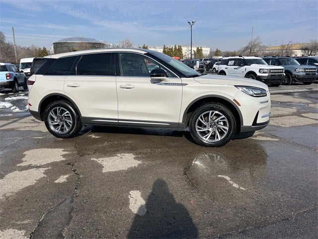 2023 Lincoln Corsair Standard