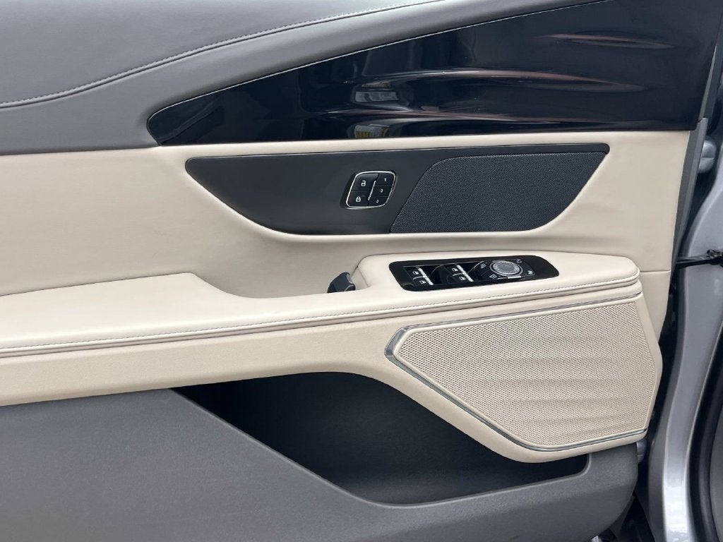 2024 Lincoln Nautilus Premiere