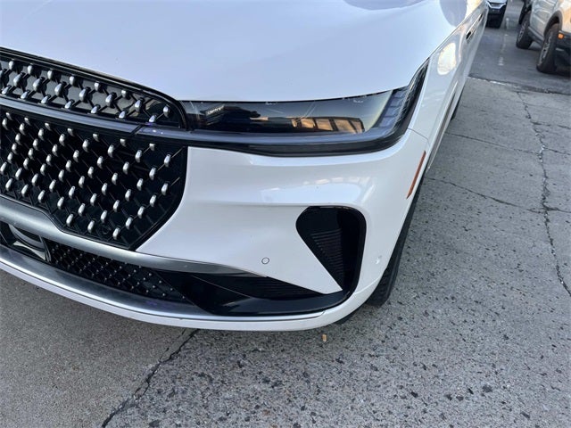 2024 Lincoln Nautilus Reserve