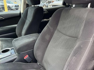 2015 Nissan Pathfinder SV
