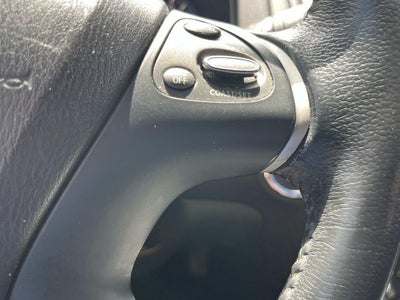 2015 Nissan Pathfinder SV