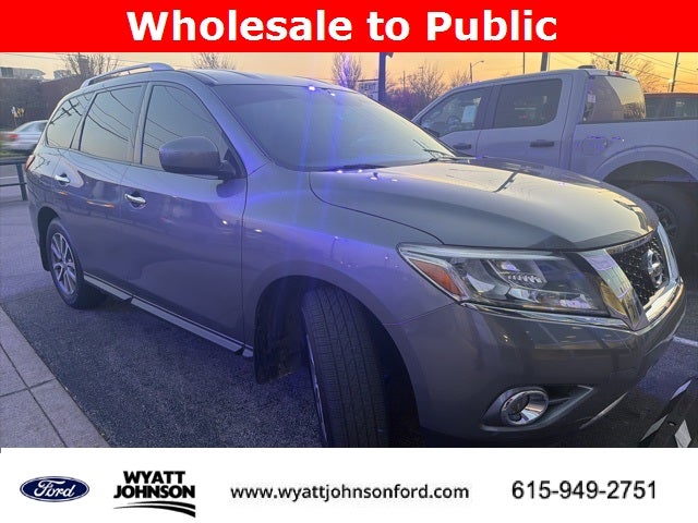 2015 Nissan Pathfinder SV