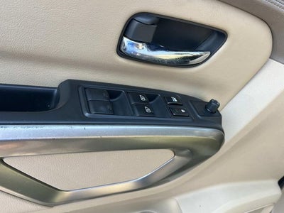 2015 Nissan Armada SV