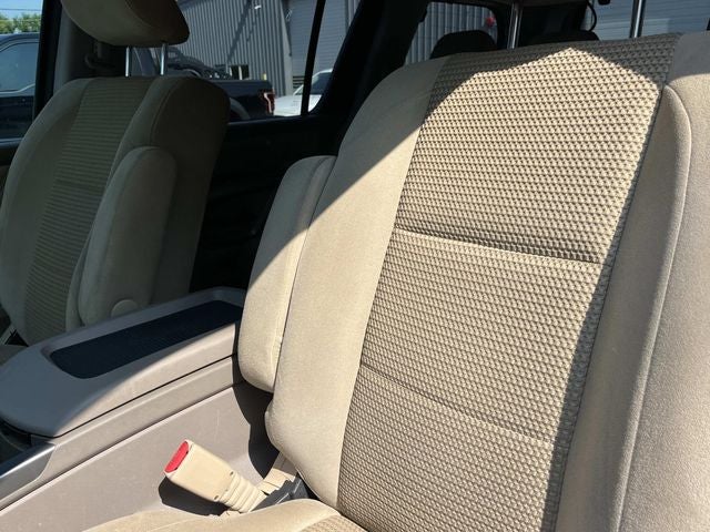 2015 Nissan Armada SV