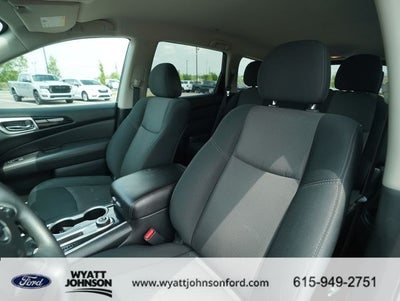 2020 Nissan Pathfinder S