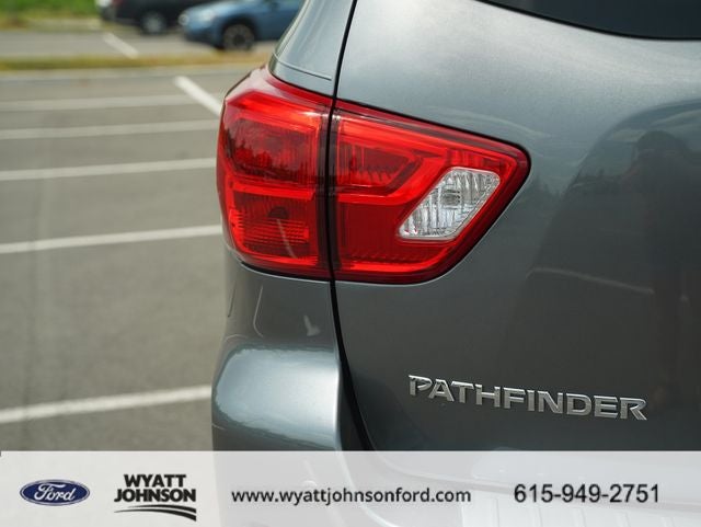 2020 Nissan Pathfinder S