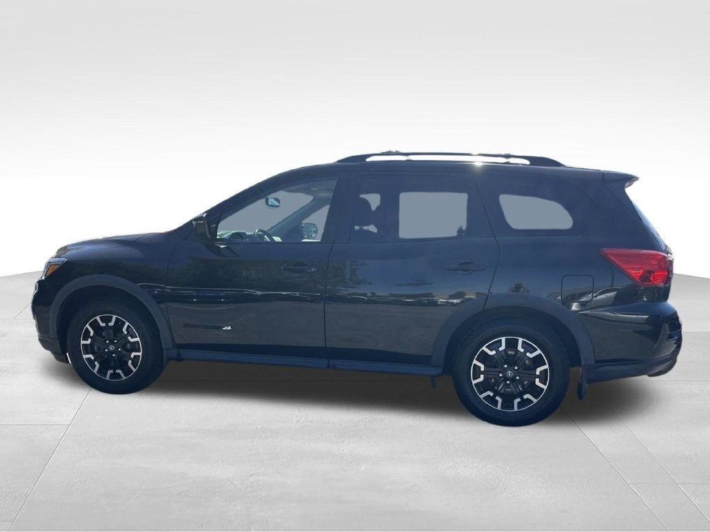 2019 Nissan Pathfinder SV