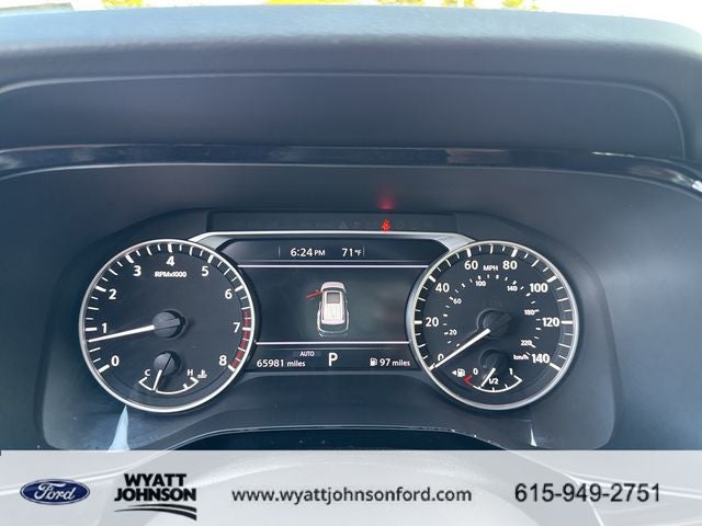 2024 Nissan Pathfinder SV