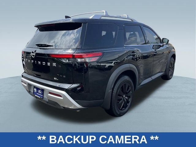 2024 Nissan Pathfinder SL